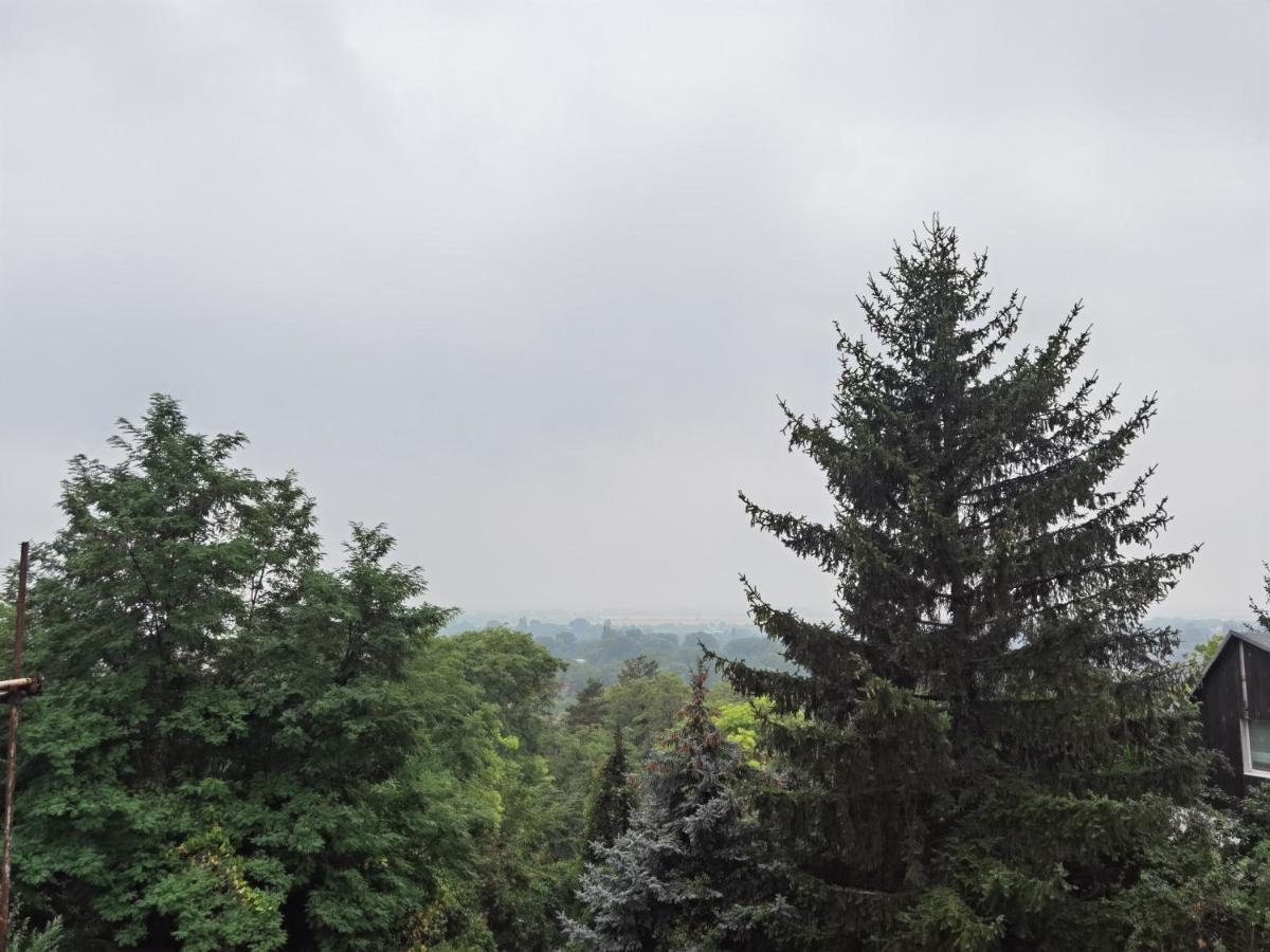 BankaSunset House Piestany Cervena Vezaアパートメント エクステリア 写真