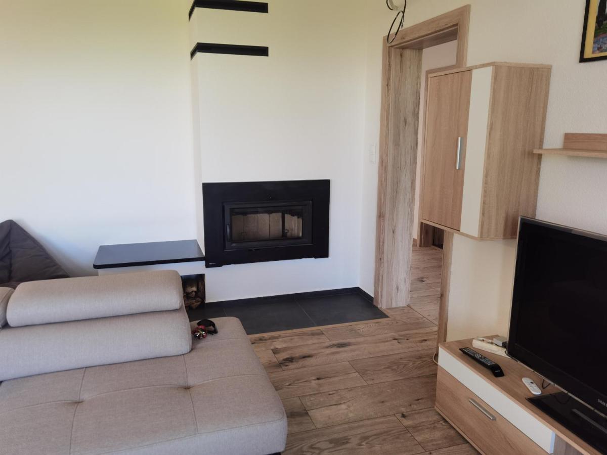 BankaSunset House Piestany Cervena Vezaアパートメント エクステリア 写真