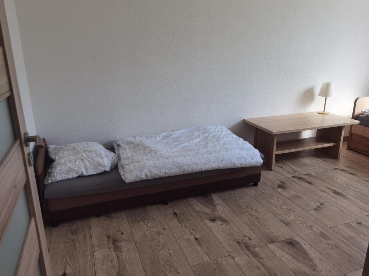 BankaSunset House Piestany Cervena Vezaアパートメント エクステリア 写真